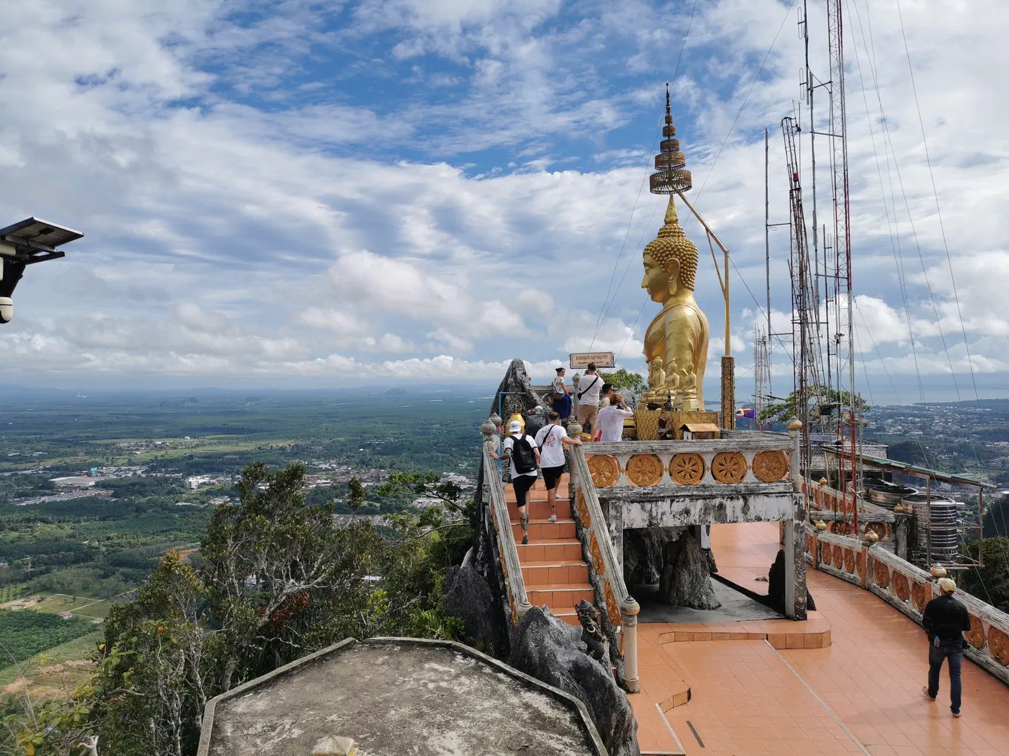 Big Buddha sur la plateforme